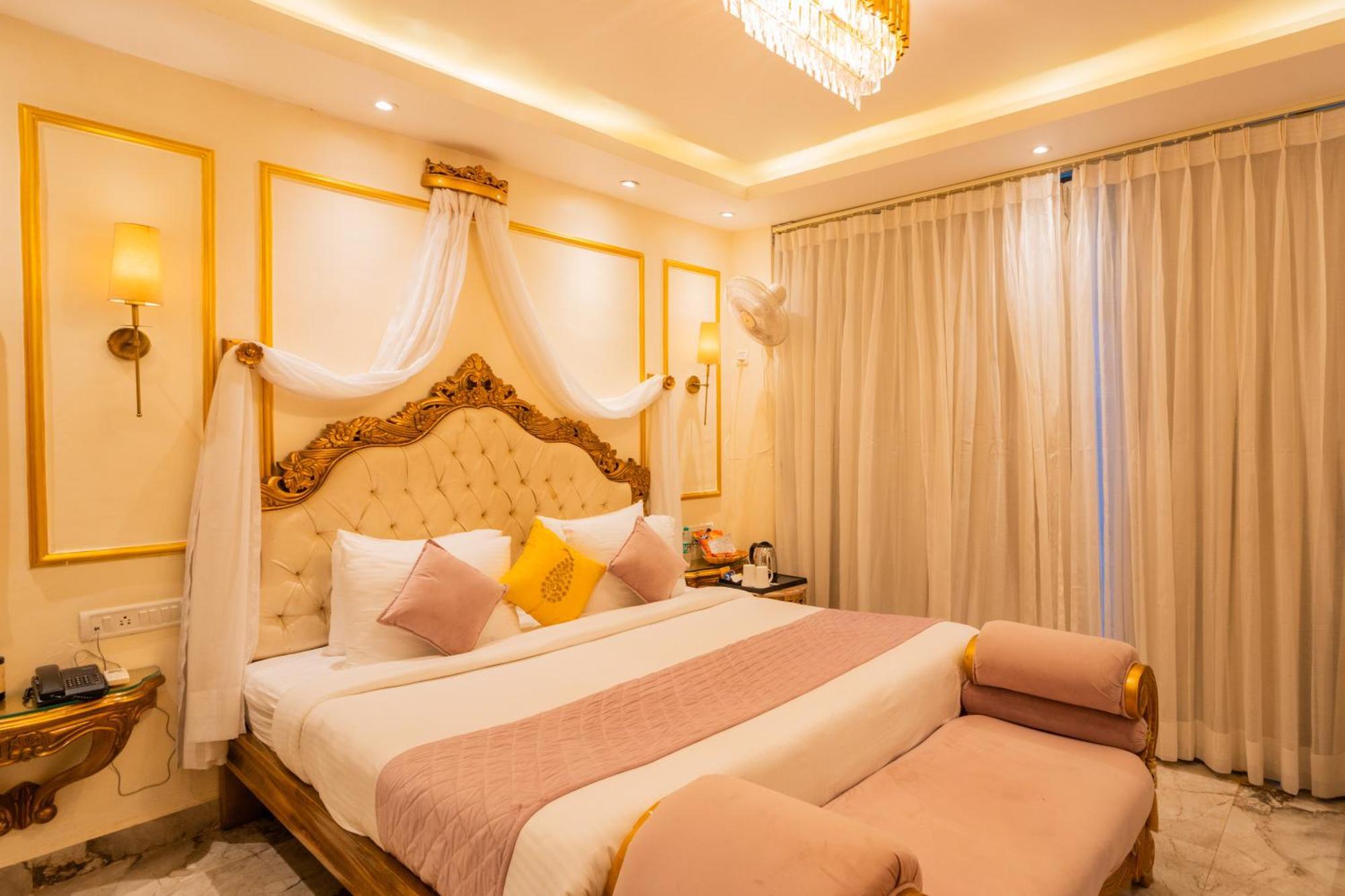 Emperor Ozran By Alaya Stays Vagator Ngoại thất bức ảnh